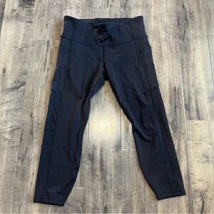 Athleta Ultimate Stash Pocket 7/8 Tight Black Leggings Size Large